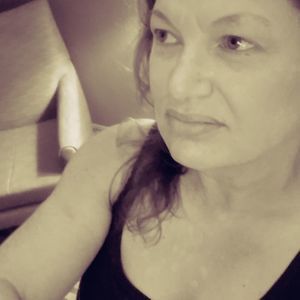 Meet your Posher, Retha